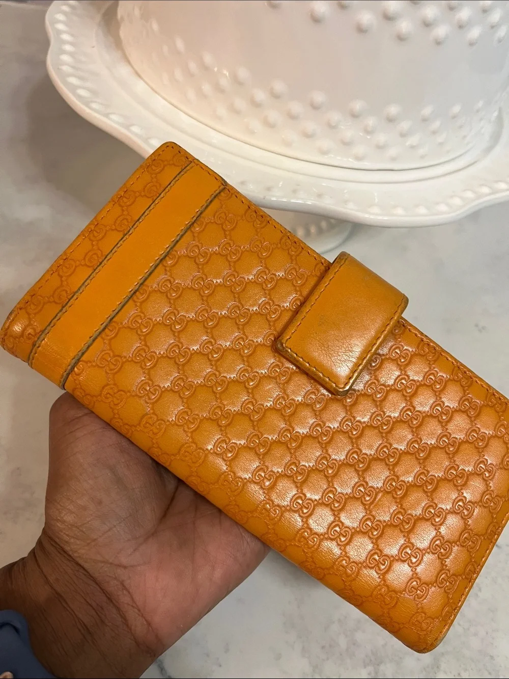 Gucci Orange Embossed GG Leather Wallet with Gold D-Ring - Picture 6 of 11